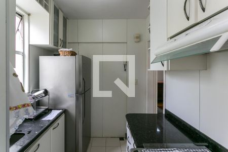 Apartamento à venda com 110m², 4 quartos e 2 vagas Apartamento à venda com 110m², 4 quartos e 2 vagasCozinha