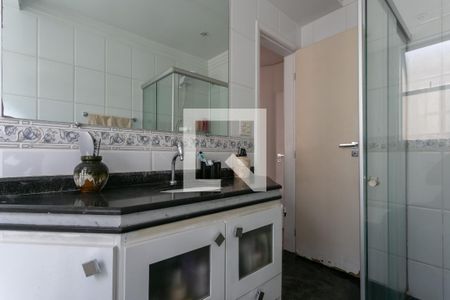 Apartamento à venda com 110m², 4 quartos e 2 vagas Apartamento à venda com 110m², 4 quartos e 2 vagasBanheiro da Suíte 2