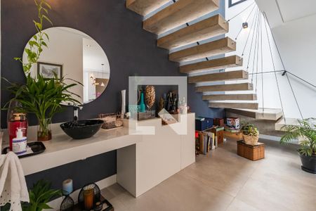 Casa de condomínio à venda com 327m², 4 quartos e 6 vagas Casa de condomínio à venda com 327m², 4 quartos e 6 vagasLavabo