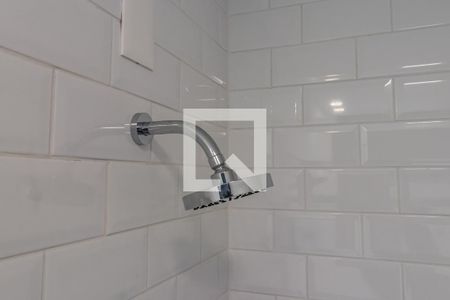 Casa de condomínio à venda com 327m², 4 quartos e 6 vagas Casa de condomínio à venda com 327m², 4 quartos e 6 vagasBanheiro da Suíte 2