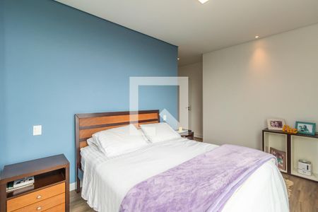 Casa de condomínio à venda com 327m², 4 quartos e 6 vagas Casa de condomínio à venda com 327m², 4 quartos e 6 vagasSuíte 1