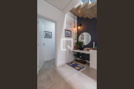 Casa de condomínio à venda com 327m², 4 quartos e 6 vagas Casa de condomínio à venda com 327m², 4 quartos e 6 vagasLavabo