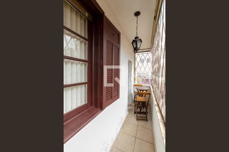 Quarto 1 de apartamento para alugar com 3 quartos, 120m² em Cidade Jardim, Belo Horizonte