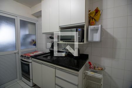 Apartamento para alugar com 96m², 2 quartos e 2 vagas Apartamento para alugar com 96m², 2 quartos e 2 vagasCozinha