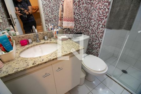 Apartamento para alugar com 96m², 2 quartos e 2 vagas Apartamento para alugar com 96m², 2 quartos e 2 vagasBanheiro