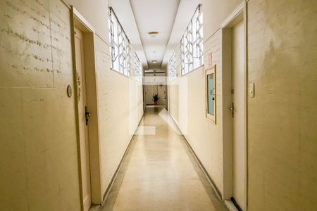 Apartamento para alugar com 30m², 1 quarto e sem vagaCorredor do predio