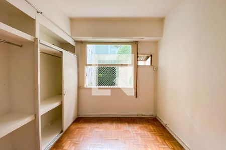 Quarto 1 de apartamento para alugar com 1 quarto, 30m² em Laranjeiras, Rio de Janeiro
