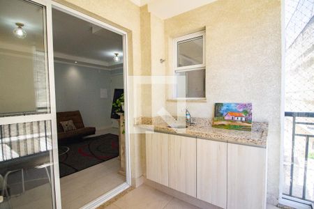 varanda sala de apartamento para alugar com 2 quartos, 57m² em Parada Inglesa, São Paulo
