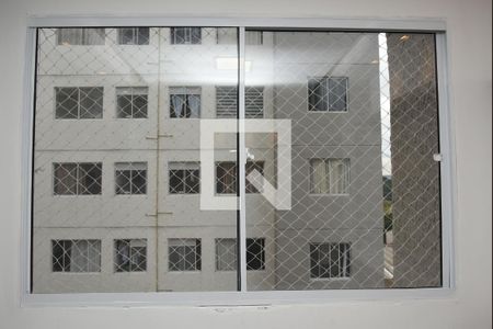 Sala de apartamento para alugar com 2 quartos, 40m² em Vila da Paz, São Paulo