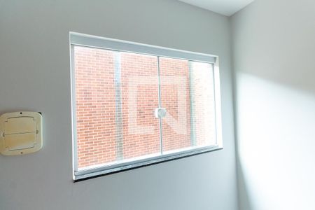 Sala/Cozinha de apartamento para alugar com 2 quartos, 40m² em Parque Paineiras, São Paulo