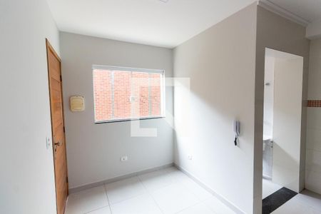 Sala/Cozinha de apartamento para alugar com 2 quartos, 40m² em Parque Paineiras, São Paulo