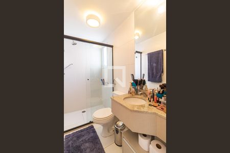 Apartamento à venda com 78m², 2 quartos e 1 vaga Apartamento à venda com 78m², 2 quartos e 1 vagaBanheiro Social