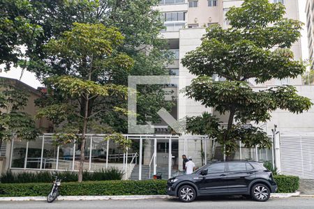 Apartamento à venda com 78m², 2 quartos e 1 vaga Apartamento à venda com 78m², 2 quartos e 1 vagaFachada