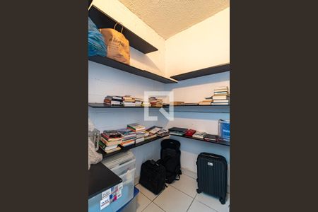 Apartamento à venda com 78m², 2 quartos e 1 vaga Apartamento à venda com 78m², 2 quartos e 1 vagaDepósito