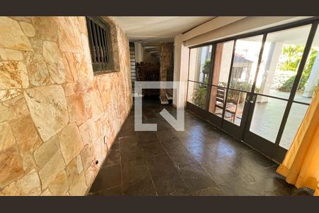 Casa à venda com 587m², 5 quartos e 16 vagasQuarto 4