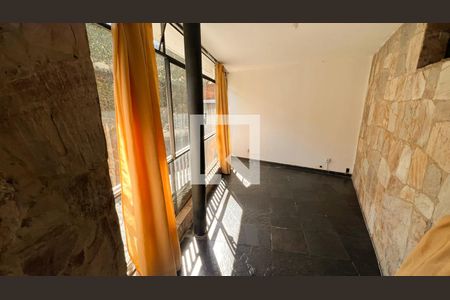 Casa à venda com 587m², 5 quartos e 16 vagasQuarto 4
