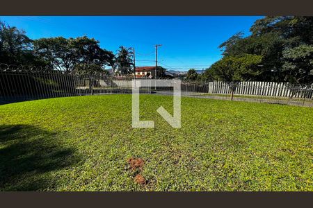 Casa à venda com 587m², 5 quartos e 16 vagasÁrea externa