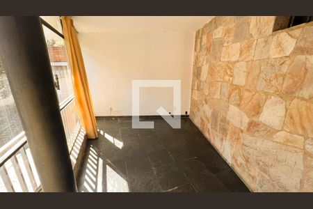 Casa à venda com 587m², 5 quartos e 16 vagasQuarto 4