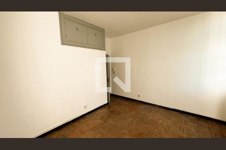 Casa à venda com 587m², 5 quartos e 16 vagasQuarto 4