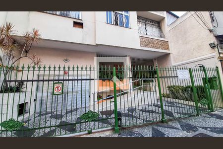 Apartamento à venda com 80m², 2 quartos e 1 vagaFachada