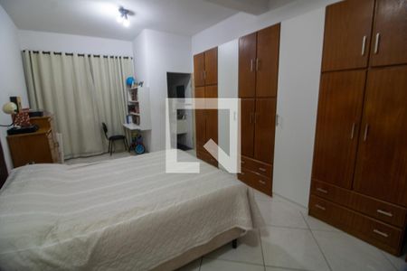 Casa para alugar com 385m², 3 quartos e 3 vagas Casa para alugar com 385m², 3 quartos e 3 vagasSuite