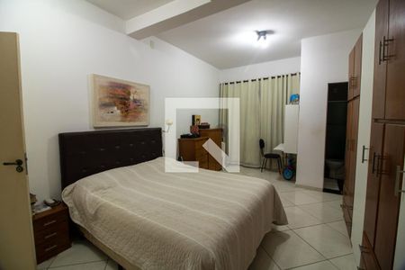 Casa para alugar com 385m², 3 quartos e 3 vagas Casa para alugar com 385m², 3 quartos e 3 vagasSuite