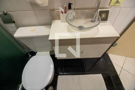 Casa para alugar com 385m², 3 quartos e 3 vagas Casa para alugar com 385m², 3 quartos e 3 vagasBanheiro Suite