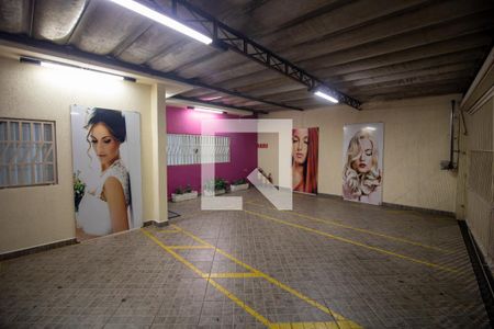 Casa para alugar com 385m², 3 quartos e 3 vagas