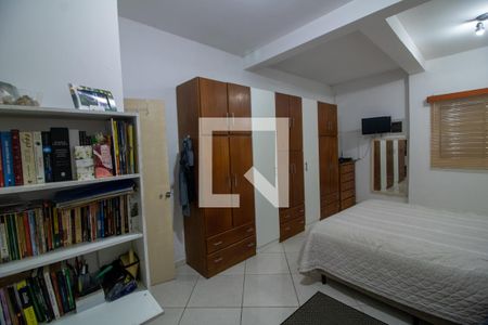 Casa para alugar com 385m², 3 quartos e 3 vagas Casa para alugar com 385m², 3 quartos e 3 vagasSuite
