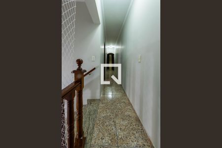 Casa à venda com 219m², 3 quartos e 4 vagas Casa à venda com 219m², 3 quartos e 4 vagasHall