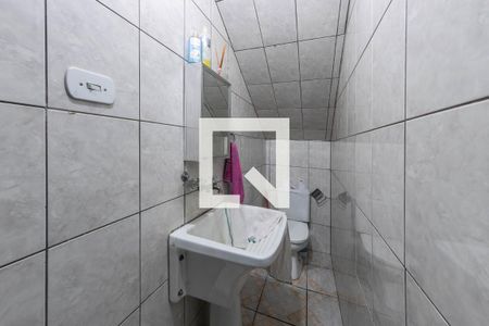 Casa à venda com 219m², 3 quartos e 4 vagas Casa à venda com 219m², 3 quartos e 4 vagasLavabo