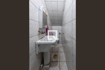 Casa à venda com 219m², 3 quartos e 4 vagas Casa à venda com 219m², 3 quartos e 4 vagasLavabo