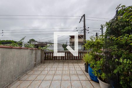 Casa à venda com 219m², 3 quartos e 4 vagas Casa à venda com 219m², 3 quartos e 4 vagasVaranda