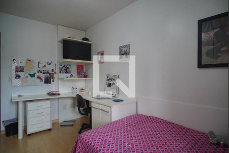 Casa à venda com 273m², 4 quartos e 2 vagasQuarto 3