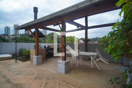 Casa à venda com 273m², 4 quartos e 2 vagasPátio