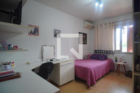 Casa à venda com 273m², 4 quartos e 2 vagasQuarto 3