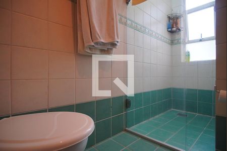 Casa à venda com 273m², 4 quartos e 2 vagasBanheiro