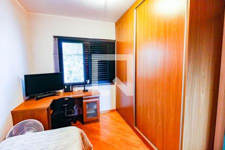 Apartamento à venda com 115m², 3 quartos e 3 vagas Apartamento à venda com 115m², 3 quartos e 3 vagasSuíte 1 - Armários