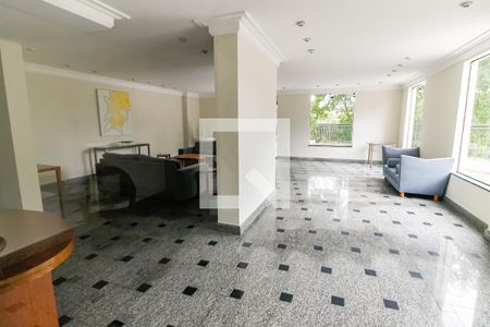 Apartamento à venda com 115m², 3 quartos e 3 vagas Apartamento à venda com 115m², 3 quartos e 3 vagasÁrea comum - Salão de festas