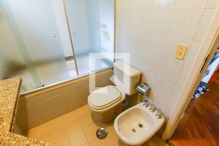 Apartamento à venda com 115m², 3 quartos e 3 vagas Apartamento à venda com 115m², 3 quartos e 3 vagasBanheiro da Suíte 3