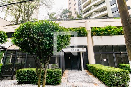 Apartamento à venda com 115m², 3 quartos e 3 vagas Apartamento à venda com 115m², 3 quartos e 3 vagasFachada e portaria