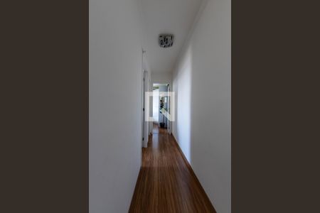 Corredor de apartamento à venda com 2 quartos, 50m² em Vila Ema, São Paulo