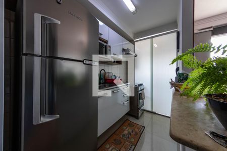 Cozinha de apartamento à venda com 2 quartos, 50m² em Vila Ema, São Paulo