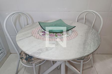 Apartamento à venda com 59m², 2 quartos e 1 vaga Apartamento à venda com 59m², 2 quartos e 1 vagaCozinha