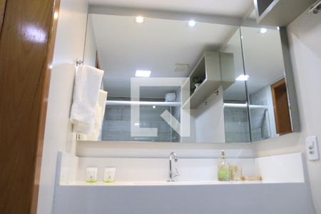 Apartamento para alugar com 80m², 2 quartos e 1 vagaBanheiro da Suíte 2