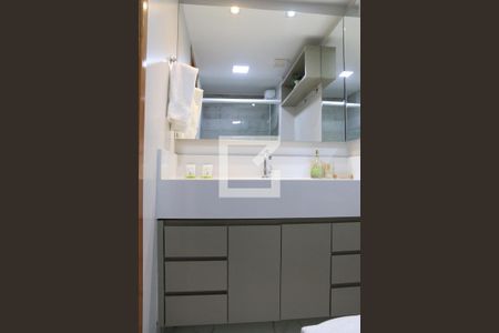 Apartamento para alugar com 80m², 2 quartos e 1 vagaBanheiro da Suíte 2