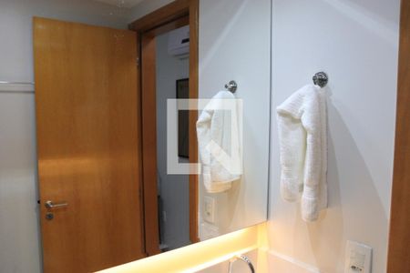 Apartamento para alugar com 80m², 2 quartos e 1 vagaBanheiro da Suíte 2