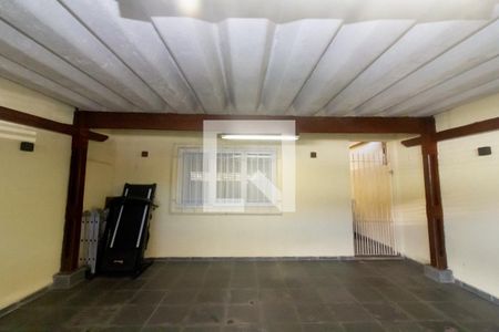 Casa à venda com 120m², 2 quartos e 2 vagas Casa à venda com 120m², 2 quartos e 2 vagasGaragem