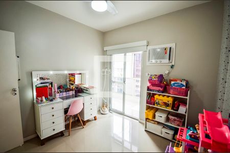 Apartamento à venda com 156m², 3 quartos e 1 vaga Apartamento à venda com 156m², 3 quartos e 1 vagaQuarto 1