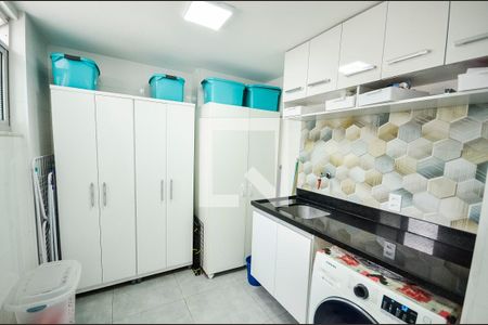 Apartamento à venda com 156m², 3 quartos e 1 vaga Apartamento à venda com 156m², 3 quartos e 1 vagaÁrea de Serviço